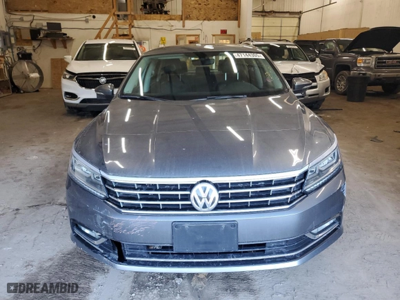 2016 Volkswagen Passat 1.8T SE w/Technology with VIN 1VWBT7A33GC043805, listed as a Copart auction lot 47144305 with 100,754 mi miles and Salvage Title. Bid and sale history available at carsss.com. Image 5.