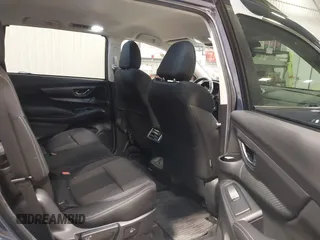 2023 Subaru Ascent Premium with VIN 4S4WMABD8P3462668, listed as a IAAI auction lot 41501165 with 29,697 mi miles and . Bid and sale history available at DreamBid. Image 8.