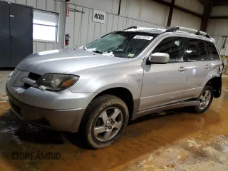 2004 Mitsubishi Outlander SE with VIN JA4LX41F54U000247, listed as a Copart auction lot 44573975 with 169,914 mi miles and Clean Title. Bid and sale history available at carsss.com. Image 1.