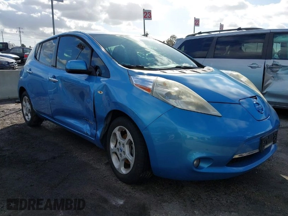 2011 Nissan LEAF SL-e with VIN JN1AZ0CPXBT007951, listed as a IAAI auction lot 41529439 with 123,737 mi miles. Bid and sale history available at carsss.com. Image 1.