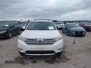 2012 Toyota Highlander Limited с VIN 5TDDK3EH6CS100245, выставлен на аукционе IAAI как лот 42125324 с пробегом 106 156 миль миль и . История ставок и продаж доступна на DreamBid. Изображение 12.