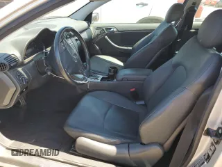 2004 Mercedes-Benz C z VIN WDBRN64J44A634666, wystawiony jako Copart lot #65085215 z przebiegiem 106 079 mil mil oraz Szkoda całkowita • Salvage title. Historia ofert i sprzedaży dostępna na DreamBid. Obrazek 7.