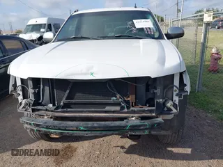 2007 Chevrolet Tahoe LS с VIN 1GNFC13C67R374977, выставлен на аукционе IAAI как лот 42434986 с пробегом 167 991 миль миль и . История ставок и продаж доступна на DreamBid. Изображение 13.
