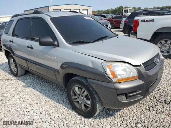 2006 Kia Sportage LX with VIN KNDJF723X67265303, listed as a Copart auction lot 70873894 with 150,122 mi miles and Salvage Title. Bid and sale history available at carsss.com. Image 4.