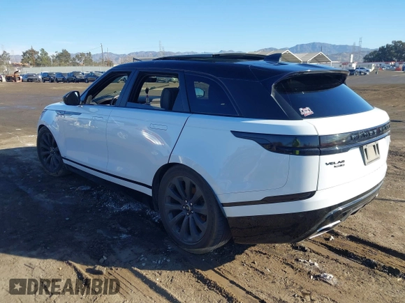 2018 Land Rover Range Rover Velar R-Dynamic SE с VIN SALYL2RV3JA748105, выставлен на аукционе IAAI как лот 41083219 с пробегом Не указан миль и . История ставок и продаж доступна на DreamBid. Изображение 3.