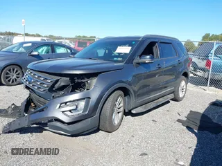 2016 Ford Explorer XLT with VIN 1FM5K7DH6GGA88588, listed as a IAAI auction lot 40562984 with 68,518 mi miles and . Bid and sale history available at carsss.com. Image 2.