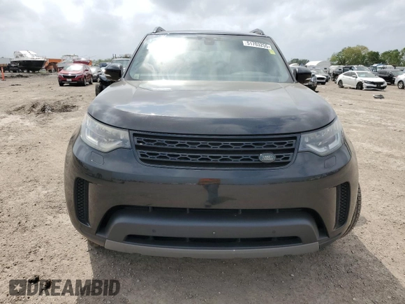 2018 Land Rover Discovery HSE z VIN SALRR2RV7JA051328, wystawiony jako Copart lot #51703255 z przebiegiem 164 966 mil mil oraz Czysty tytuł • Clean title. Historia ofert i sprzedaży dostępna na DreamBid. Obrazek 5.