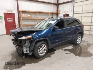 2018 Jeep Cherokee Latitude Plus with VIN 1C4PJMLB0JD612922, listed as a IAAI auction lot 42581594 with 137,793 mi miles and . Bid and sale history available at DreamBid. Image 2.