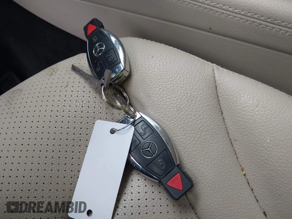 2019 Mercedes-Benz GLC 300 with VIN WDC0G4JB1KV149715, listed as a IAAI auction lot 42161240 with 128,906 mi miles and . Bid and sale history available at DreamBid. Image 11.