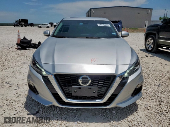 2021 Nissan Altima SV with VIN 1N4BL4DVXMN416889, listed as a Copart auction lot 58020005 with 14,440 mi miles and Salvage title. Bid and sale history available at DreamBid. Image 5.
