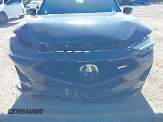 2024 Acura MDX Type S w/Advance Package with VIN 5J8YD8H8XRL002562, listed as a IAAI auction lot 40618849 with 15,080 mi miles. Bid and sale history available at carsss.com. Image 6.