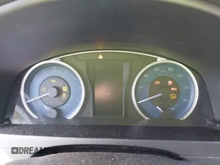 2017 Toyota Camry XLE z VIN 4T1BF1FK0HU403059, wystawiony jako IAAI lot #42112842 z przebiegiem 99 782 mil mil oraz . Historia ofert i sprzedaży dostępna na DreamBid. Obrazek 7.