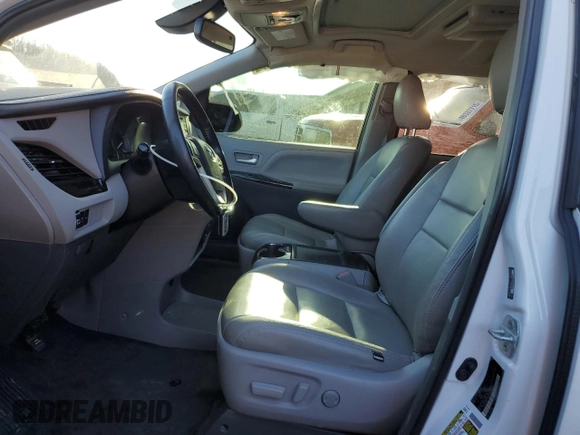 2018 Toyota Sienna XLE Auto Access Seat with VIN 5TDYZ3DC1JS959663, listed as a Copart auction lot 46196785 with 94,459 mi miles and Salvage Title. Bid and sale history available at carsss.com. Image 7.