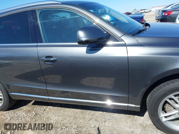 2017 Audi Q5 Premium Plus z VIN WA1L2AFPXHA058456, wystawiony jako IAAI lot #42061778 z przebiegiem 145 544 mil mil oraz . Historia ofert i sprzedaży dostępna na DreamBid. Obrazek 13.