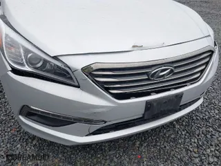 2015 Hyundai Sonata 2.4L Sport with VIN 5NPE34AF3FH167343, listed as a IAAI auction lot 41854584 with 82,853 mi miles. Bid and sale history available at carsss.com. Image 6.