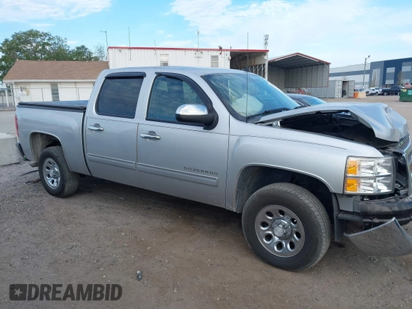 2013 Chevrolet Silverado 1500 LT with VIN 3GCPCSEA4DG234422, listed as a IAAI auction lot 41907573 with 95,696 mi miles and . Bid and sale history available at DreamBid. Image 13.