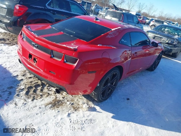 2011 Chevrolet Camaro 1LT with VIN 2G1FB1ED6B9157474, listed as a IAAI auction lot 41170400 with 182979 miles. Bid and sale history available at carsss.com. Image 4.