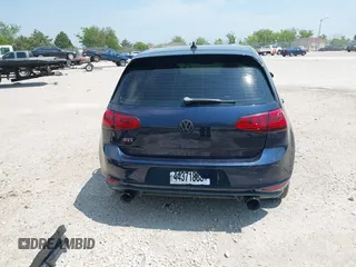 2015 Volkswagen GTI S с VIN 3VW5T7AU6FM074971, выставлен на аукционе IAAI как лот 42493618 с пробегом 102 720 миль миль и . История ставок и продаж доступна на DreamBid. Изображение 16.