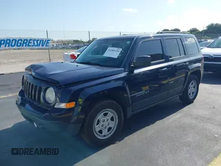 2014 Jeep Patriot Sport z VIN 1C4NJPBB0ED789549, wystawiony jako IAAI lot #42285134 z przebiegiem 103 561 mil mil oraz . Historia ofert i sprzedaży dostępna na DreamBid. Obrazek 17.