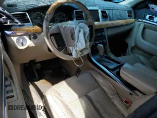 2009 Lincoln MKS z VIN 1LNHM93R89G601548, wystawiony jako Copart lot #54336075 z przebiegiem 318 143 mil mil oraz Szkoda całkowita • Salvage title. Historia ofert i sprzedaży dostępna na DreamBid. Obrazek 8.