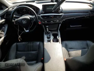 2019 Honda Accord Touring with VIN 1HGCV1F99KA805603, listed as a Copart auction lot 62812815 with 147,570 mi miles and Clean title. Bid and sale history available at DreamBid. Image 8.