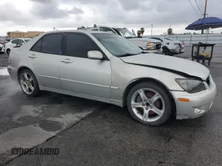 2004 Lexus IS 300/350 with VIN JTHBD192840083639, listed as a Copart auction lot 55603385 with 270,236 mi miles and Clean Title. Bid and sale history available at DreamBid. Image 4.