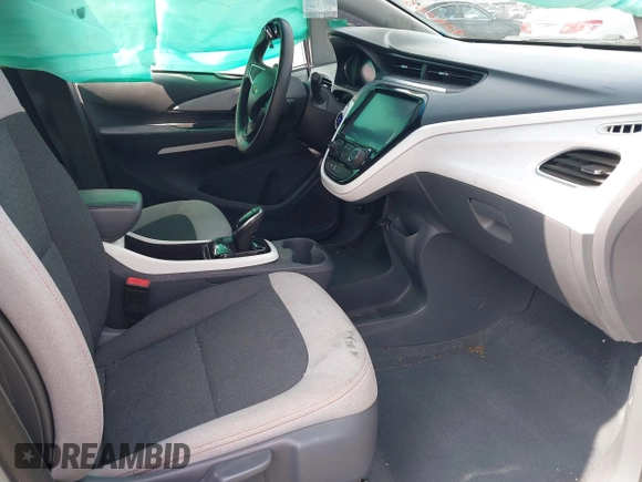 2019 Chevrolet Bolt EV LT z VIN 1G1FW6S06K4102223, wystawiony jako IAAI lot #42305594 z przebiegiem 136 966 mil mil oraz . Historia ofert i sprzedaży dostępna na DreamBid. Obrazek 5.
