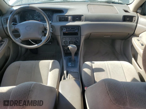 2001 Toyota Camry CE with VIN 4T1BG22K81U768006, listed as a Copart auction lot 50497335 with 187,898 mi miles and Salvage Title. Bid and sale history available at carsss.com. Image 8.