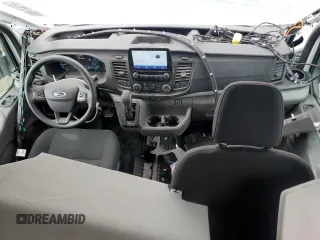 2020 Ford Transit Passenger XL z VIN 1FBAX2CG4LKB43132, wystawiony jako Copart lot #52977485 z przebiegiem 70 900 mil mil oraz Szkoda całkowita • Salvage title. Historia ofert i sprzedaży dostępna na DreamBid. Obrazek 8.