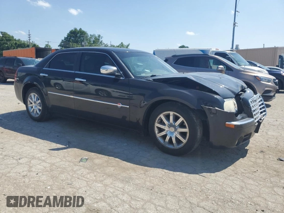 2007 Chrysler 300 C with VIN 2C3KA63H17H791109, listed as a Copart auction lot 55896874 with 198,922 mi miles and Salvage Title. Bid and sale history available at carsss.com. Image 4.
