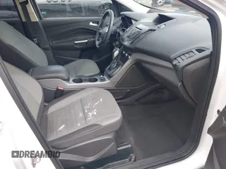 2016 Ford Escape SE z VIN 1FMCU9GX3GUB85250, wystawiony jako IAAI lot #42322056 z przebiegiem 187 833 mil mil oraz . Historia ofert i sprzedaży dostępna na DreamBid. Obrazek 5.