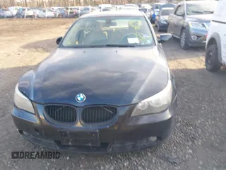 2007 BMW 5 Series 525i with VIN WBANE53547CY07574, listed as a IAAI auction lot 41685310 with Not Provided miles and . Bid and sale history available at carsss.com. Image 6.