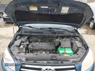 2008 Toyota RAV4 Ltd with VIN JTMBD31V485190036, listed as a IAAI auction lot 41863408 with 205,679 mi miles. Bid and sale history available at carsss.com. Image 10.