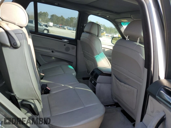 2008 BMW X5 3.0si with VIN 5UXFE43528L000813, listed as a Copart auction lot 42426315 with 147,648 mi miles and Salvage Title. Bid and sale history available at carsss.com. Image 10.