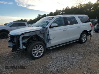 2021 Ford Expedition Max XLT z VIN 1FMJK1HTXMEA66028, wystawiony jako Copart lot #88860685 z przebiegiem 8 858 mil mil oraz Czysty tytuł • Clean title. Historia ofert i sprzedaży dostępna na DreamBid. Obrazek 1.