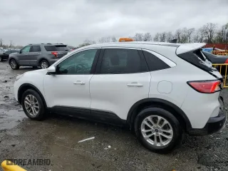 2020 Ford Escape SE with VIN 1FMCU9G61LUB58758, listed as a Copart auction lot 52863895 with 47,632 mi miles and Salvage Title. Bid and sale history available at carsss.com. Image 2.
