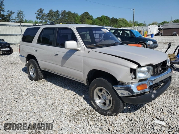 1998 Toyota 4Runner SR5 z VIN JT3GN86R0W0076447, wystawiony jako Copart lot #52280815 z przebiegiem 231 742 mil mil oraz Szkoda całkowita • Salvage title. Historia ofert i sprzedaży dostępna na DreamBid. Obrazek 4.