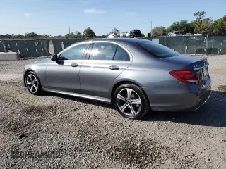 2018 Mercedes-Benz E 300 z VIN WDDZF4KB2JA340263, wystawiony jako Copart lot #58366155 z przebiegiem 91 480 mil mil oraz Czysty tytuł • Clean title. Historia ofert i sprzedaży dostępna na DreamBid. Obrazek 2.