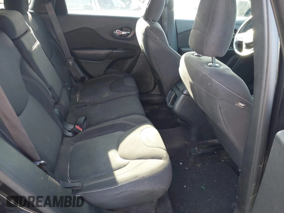 2016 Jeep Cherokee Latitude with VIN 1C4PJLCS7GW206935, listed as a IAAI auction lot 42430585 with 201,629 mi miles and . Bid and sale history available at DreamBid. Image 8.
