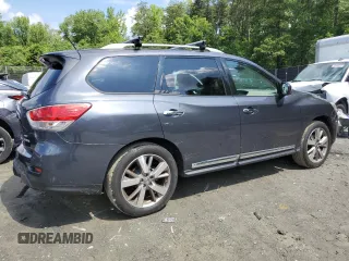 2013 Nissan Pathfinder Platinum with VIN 5N1AR2MM6DC672311, listed as a Copart auction lot 58985895 with 160,552 mi miles and Salvage title. Bid and sale history available at DreamBid. Image 3.