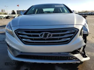 2016 Hyundai Sonata Limited z VIN 5NPE34AF9GH310524, wystawiony jako Copart lot #53154645 z przebiegiem 66 017 mil mil oraz Szkoda całkowita • Salvage title. Historia ofert i sprzedaży dostępna na DreamBid. Obrazek 5.