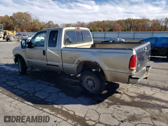 2000 Ford F-250 XL z VIN 1FTNX21F0YEE44462, wystawiony jako Copart lot #78092144 z przebiegiem 286 852 mil mil oraz Szkoda całkowita • Salvage title. Historia ofert i sprzedaży dostępna na DreamBid. Obrazek 2.
