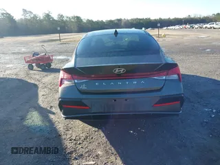 2024 Hyundai Elantra SEL with VIN KMHLS4DG2RU730905, listed as a IAAI auction lot 41747928 with 15,300 mi miles and . Bid and sale history available at DreamBid. Image 16.