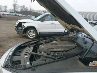 2012 BMW 5 Series 550i Gran Turismo xDrive с VIN WBASP4C55CC899960, выставлен на аукционе IAAI как лот 41239650 с пробегом 178 356 миль миль и . История ставок и продаж доступна на DreamBid. Изображение 19.