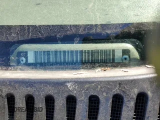 2002 Chevrolet Silverado 1500HD LT z VIN 1GCGK13U12F106955, wystawiony jako Copart lot #71199304 z przebiegiem Nie podano mil oraz Szkoda całkowita • Salvage title. Historia ofert i sprzedaży dostępna na DreamBid. Obrazek 14.