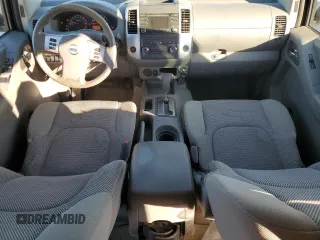 2013 Nissan Frontier SL z VIN 1N6AD0ER3DN753897, wystawiony jako Copart lot #81816784 z przebiegiem 212 485 mil mil oraz Czysty tytuł • Clean title. Historia ofert i sprzedaży dostępna na DreamBid. Obrazek 8.