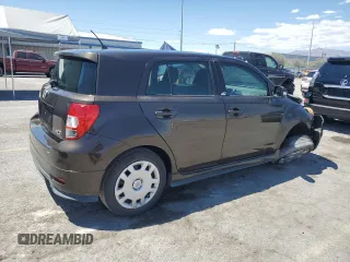 2011 Scion xD z VIN JTKKU4B44B1010587, wystawiony jako Copart lot #55654225 z przebiegiem 87 926 mil mil oraz Szkody całkowita. Historia ofert i sprzedaży dostępna na DreamBid. Obrazek 3.
