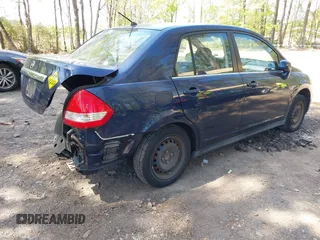 2008 Nissan Versa S с VIN 3N1BC11E08L459840, выставлен на аукционе IAAI как лот 42556701 с пробегом 38 686 миль миль и . История ставок и продаж доступна на DreamBid. Изображение 4.