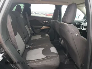 2017 Jeep Cherokee Sport z VIN 1C4PJLAS9HW573906, wystawiony jako Copart lot #87459584 z przebiegiem 73 501 mil mil oraz Szkoda całkowita • Salvage title. Historia ofert i sprzedaży dostępna na DreamBid. Obrazek 11.