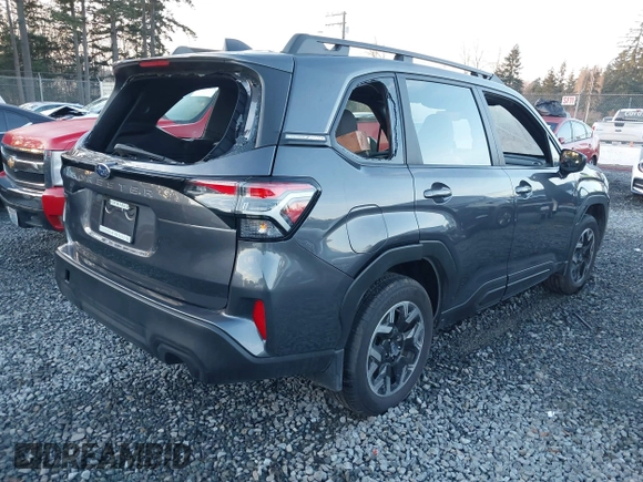 2025 Subaru Forester with VIN JF2SLDACXSH412044, listed as a IAAI auction lot 41273371 with 6,816 mi miles and . Bid and sale history available at DreamBid. Image 4.